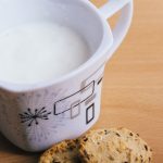 牛乳って太る?調整豆乳との栄養価の違いを比較してみた
